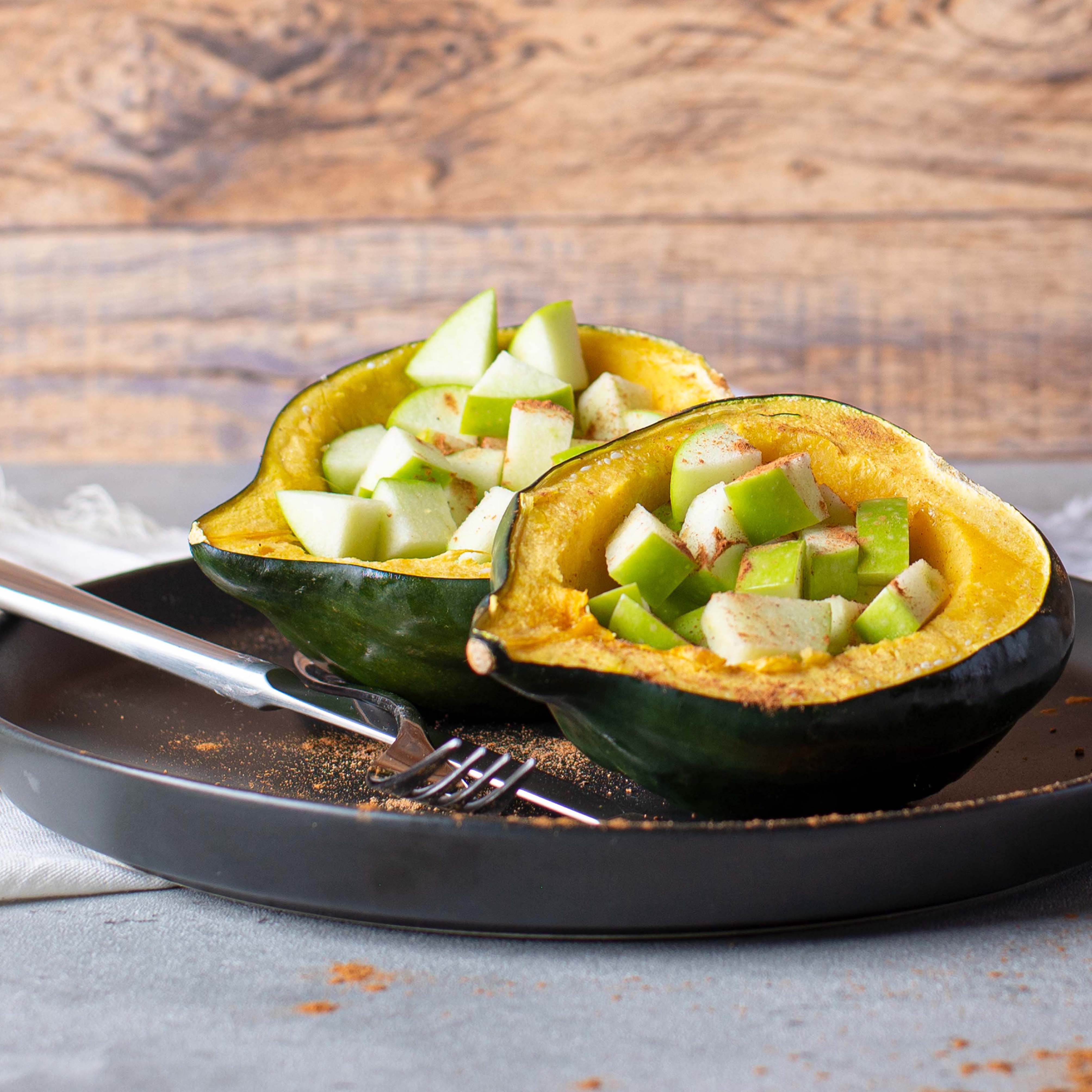 Acorn Squash with Apples